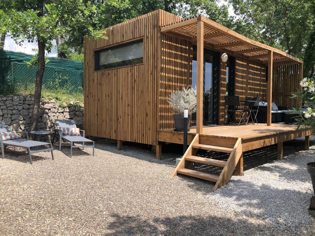 La Cabane Draguignan Exterior photo